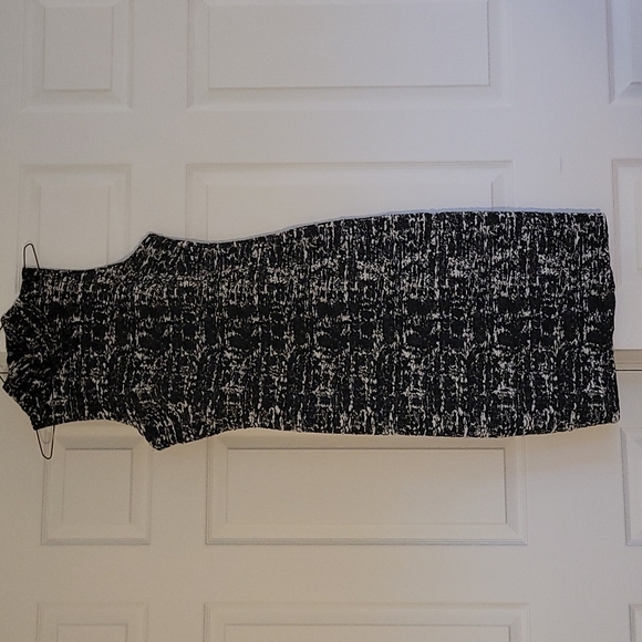 Dresses & Skirts - Dress